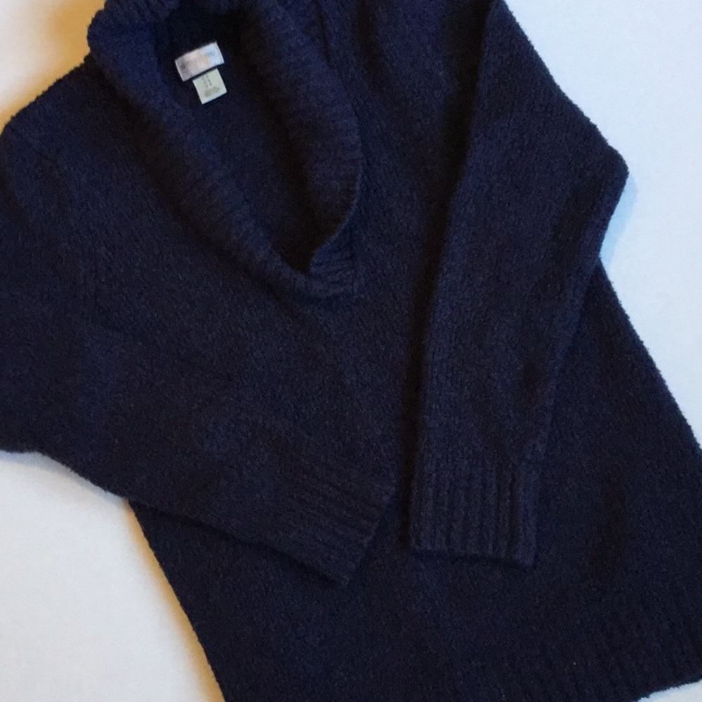 Maternity sweater